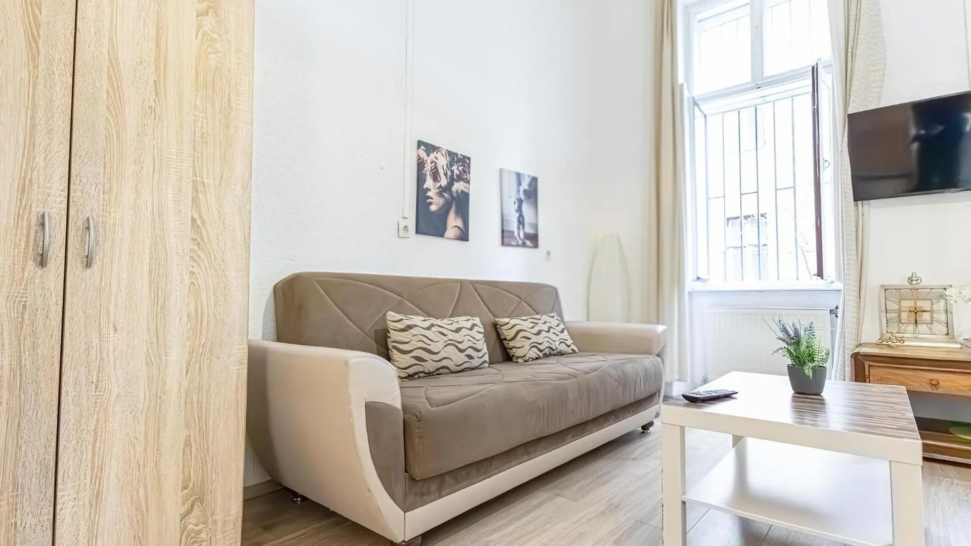 Chic Apartment- Suitable For Longstays Near Matzleinsforferplatz Viena Áustria