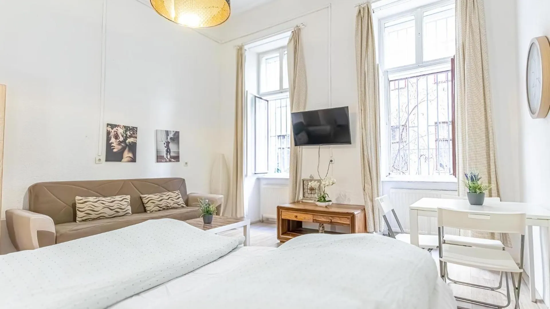Apartamento Chic Apartment- Suitable For Longstays Near Matzleinsforferplatz Viena