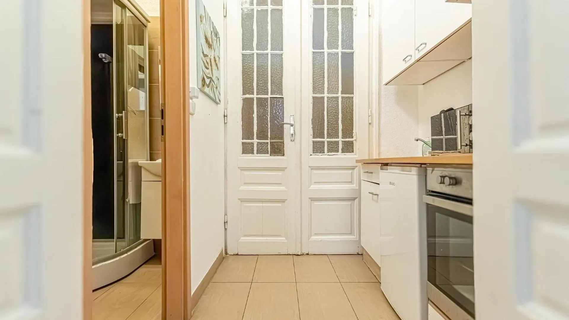 Apartamento Chic Apartment- Suitable For Longstays Near Matzleinsforferplatz Viena